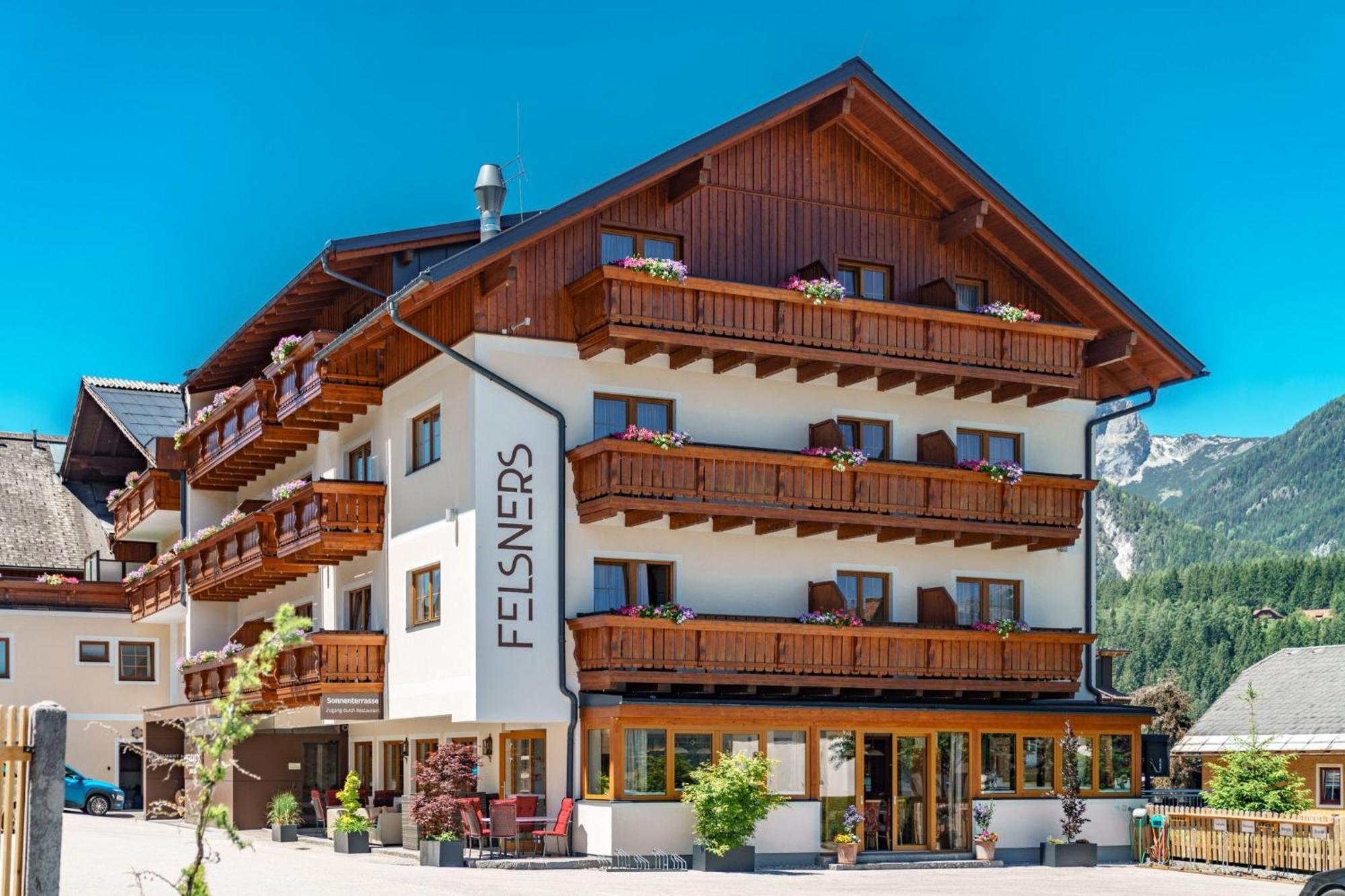 Felsners Hotel & Restaurant Haus im Ennstal Exterior photo